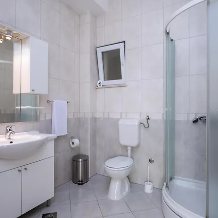 Studio Apartment Brigita Mlini Exterior photo